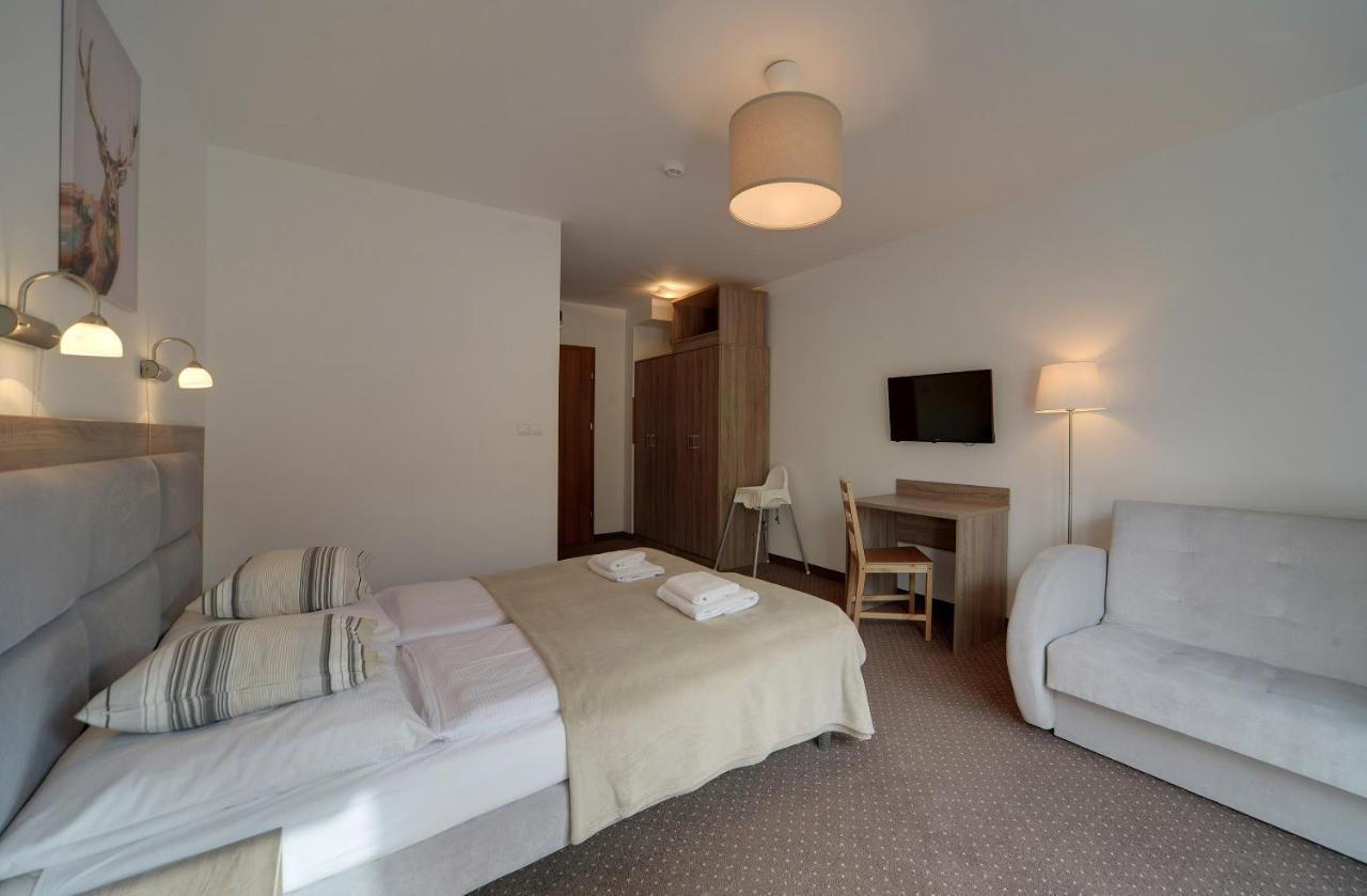 Apartamenty Sun Seasons 24 - Sosnowe シクラルスカ・ポレンバ エクステリア 写真